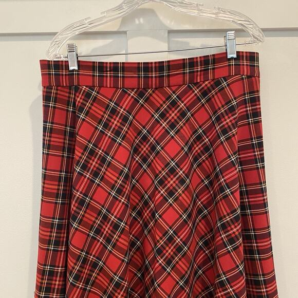 Tartan Plaid Skirt Women 12 Red Black Midi Flare Western Holiday Christmas Prep - Picture 3 of 11